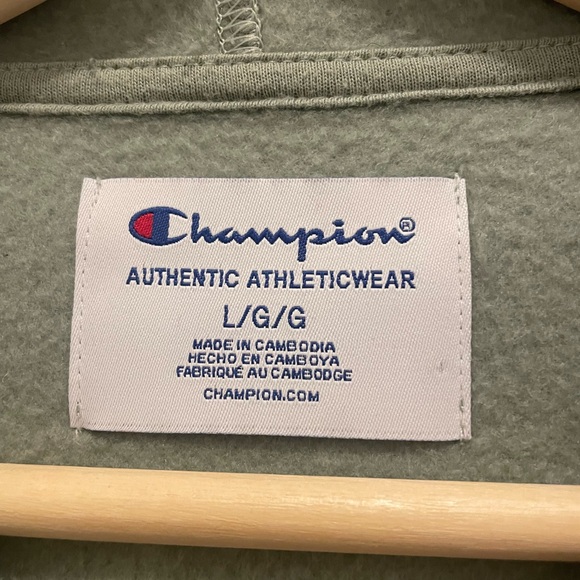 Champions Camo Hoodie - Picture 4 of 4